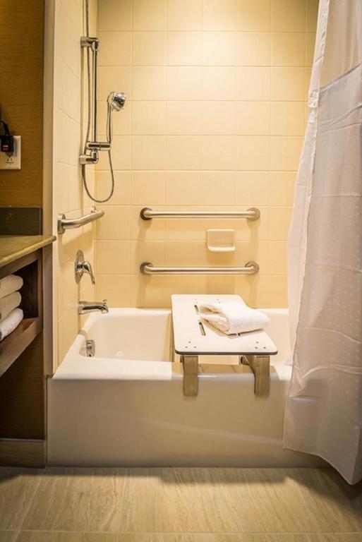 Holiday Inn Express & Suites Salt Lake City South-Murray By Ihg Экстерьер фото